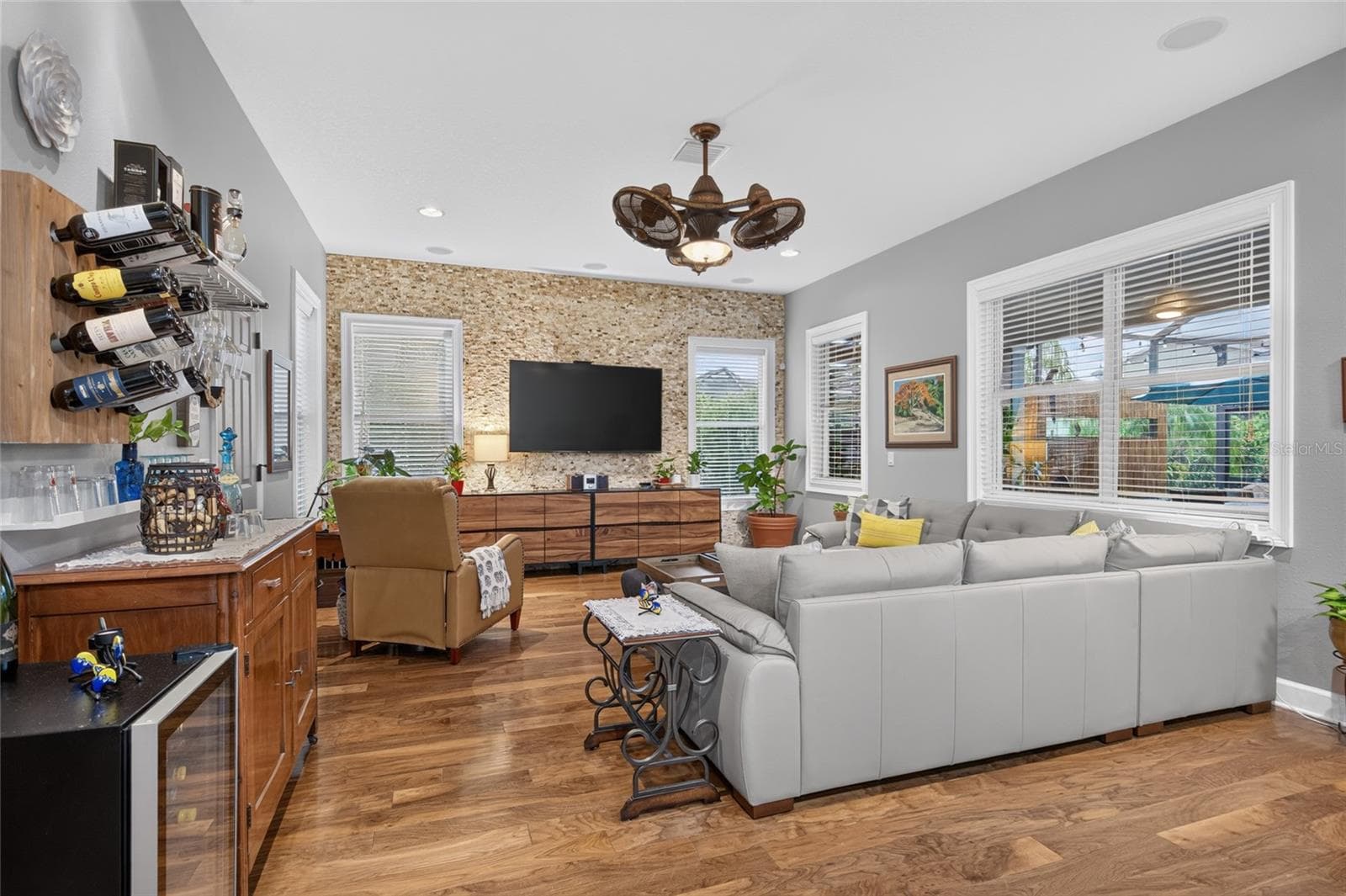 Single Family Residence at 6144 CLIFF HOUSE LN, RIVERVIEW, photo 26 of 73