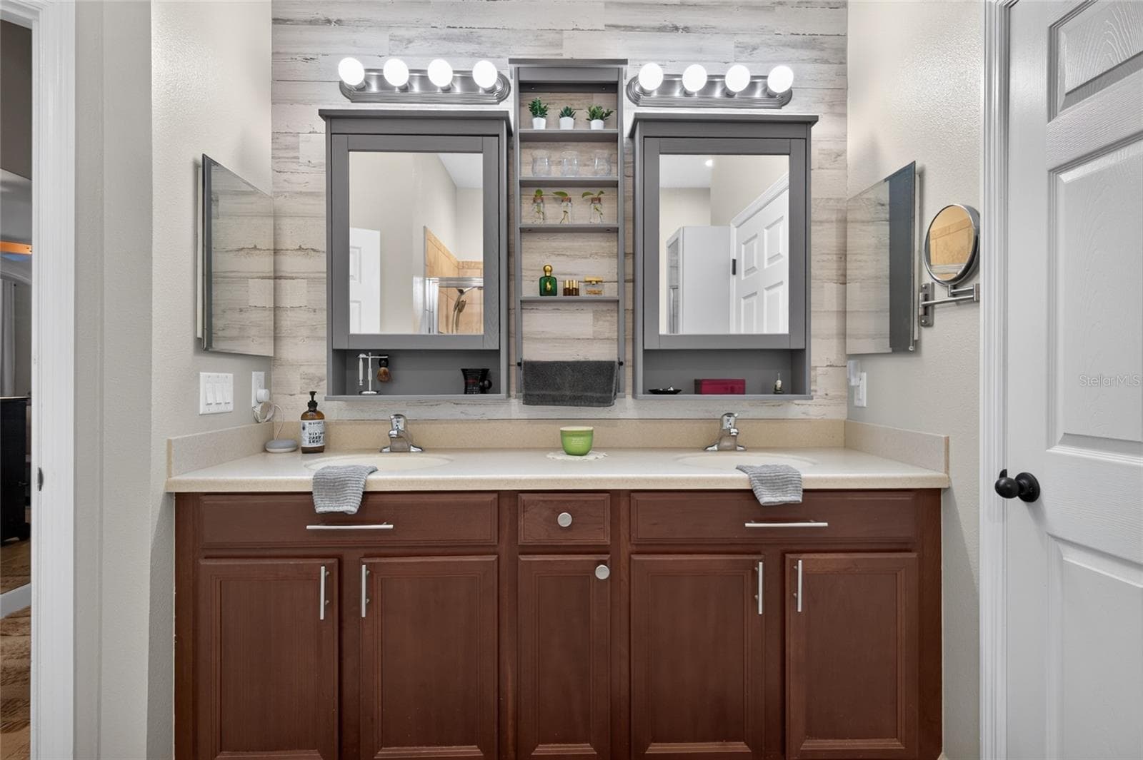 Primary Bath - 6144 CLIFF HOUSE LN, RIVERVIEW