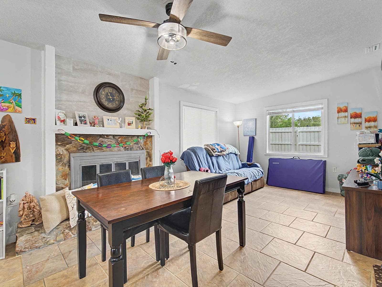 Single Family Residence at 197 ROSEDALE AVE, SPRING HILL, photo 11 of 39