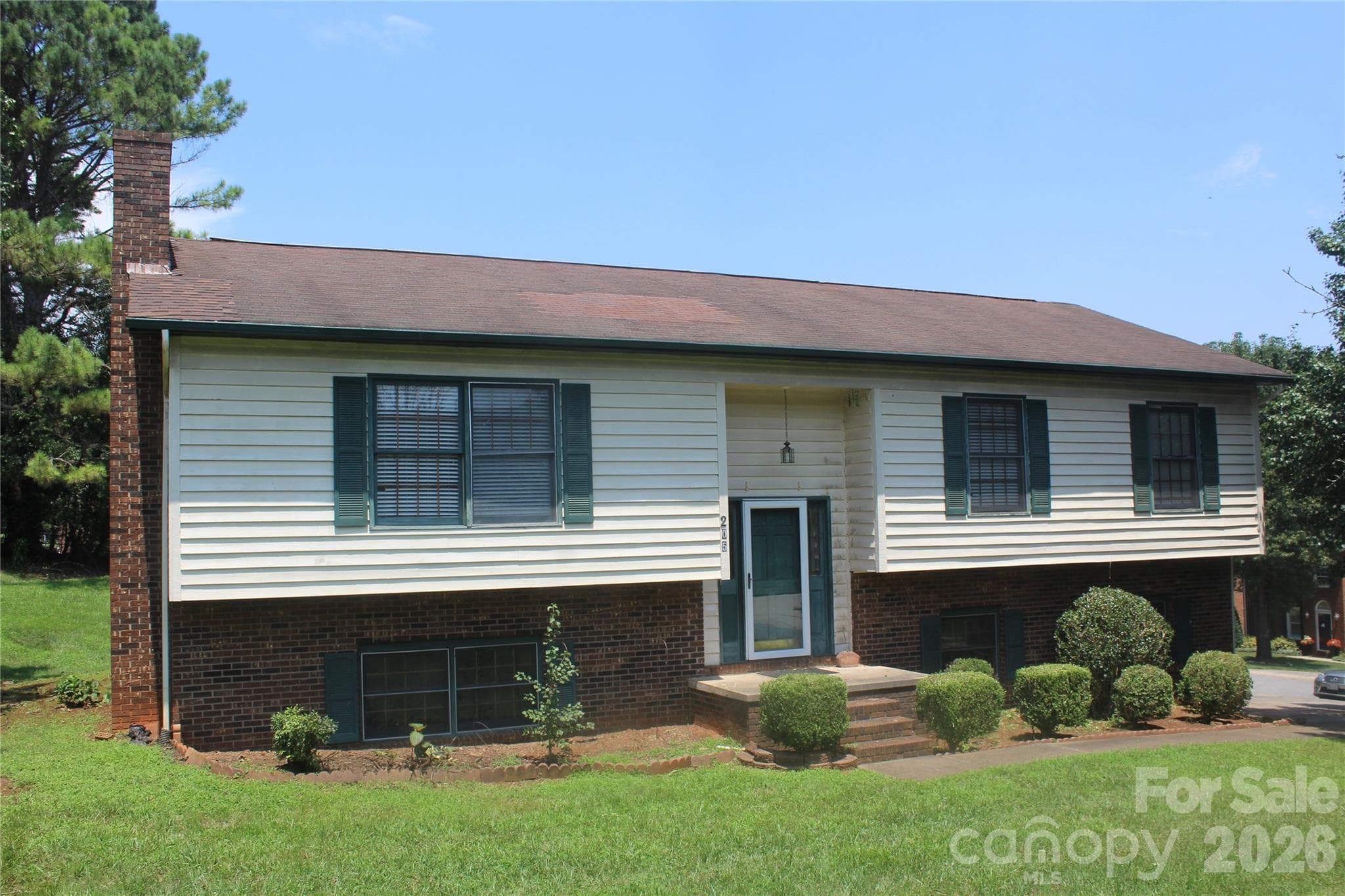 205 Inglewood Drive