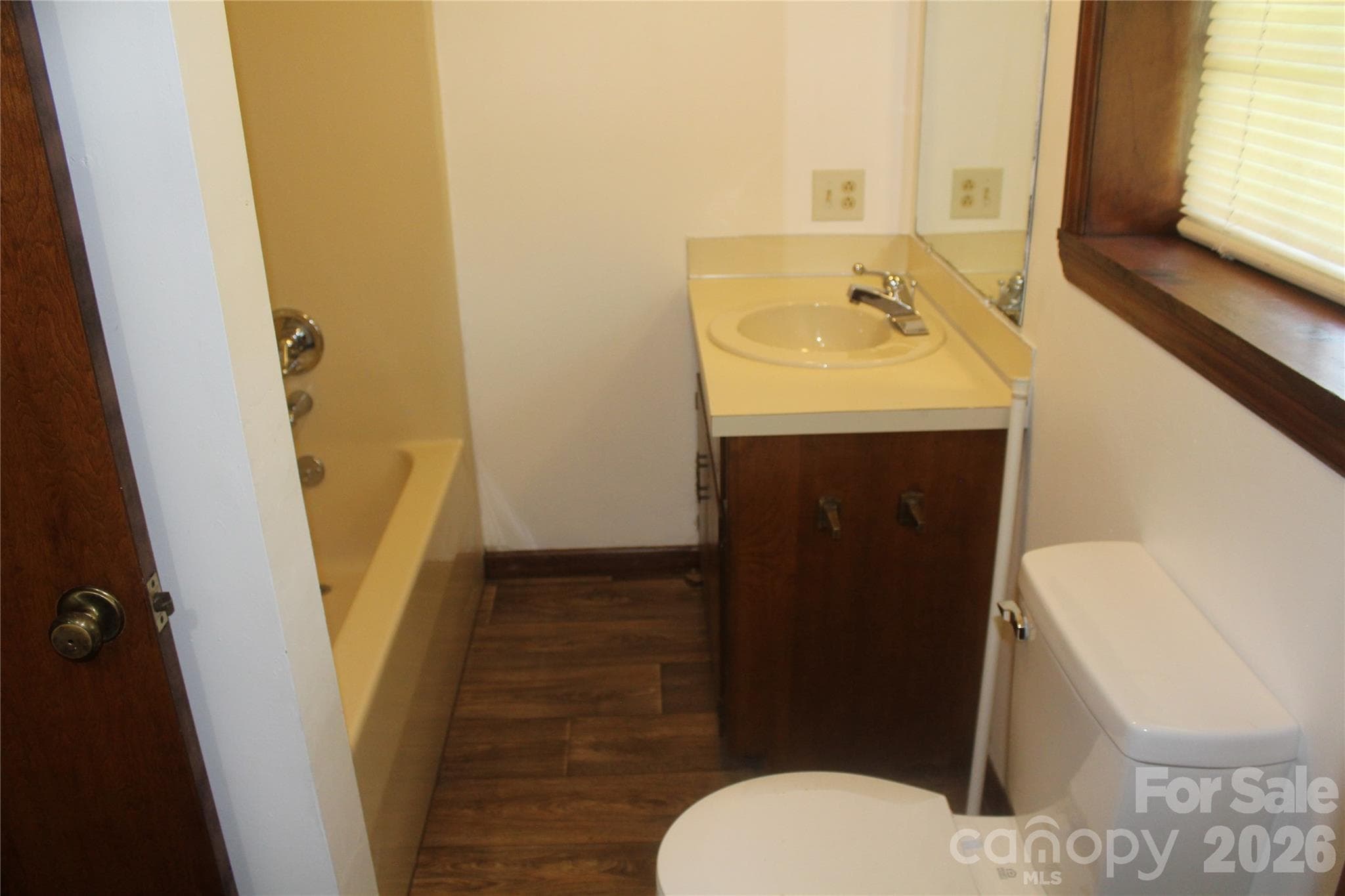Basement bath - 205 Inglewood Drive, Morganton