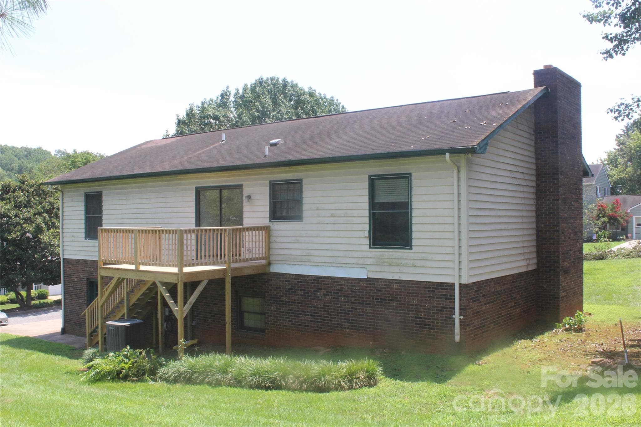 Single Family Residence at 205 Inglewood Drive, Morganton, photo 33 of 34