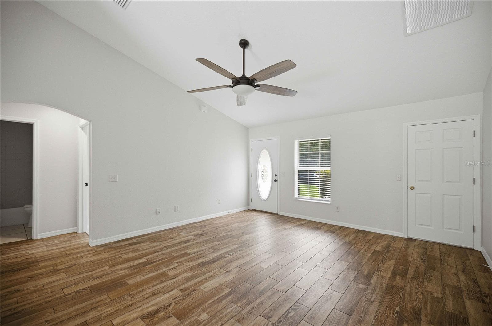 Single Family Residence at 5522 NW 60TH TER, OCALA, photo 2 of 32