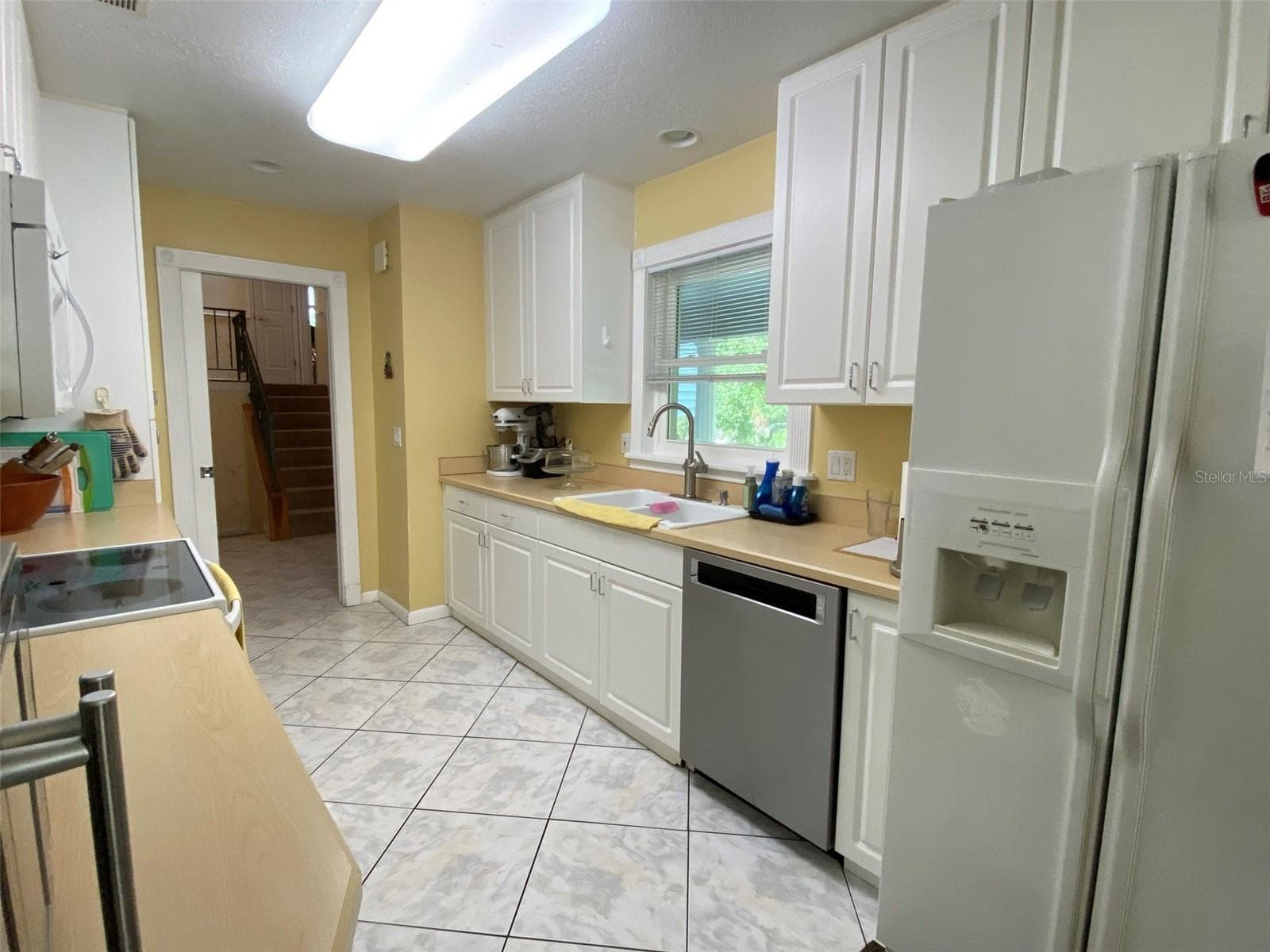 Single Family Residence at 626 ORCHID LN, ALTAMONTE SPRINGS, photo 11 of 32