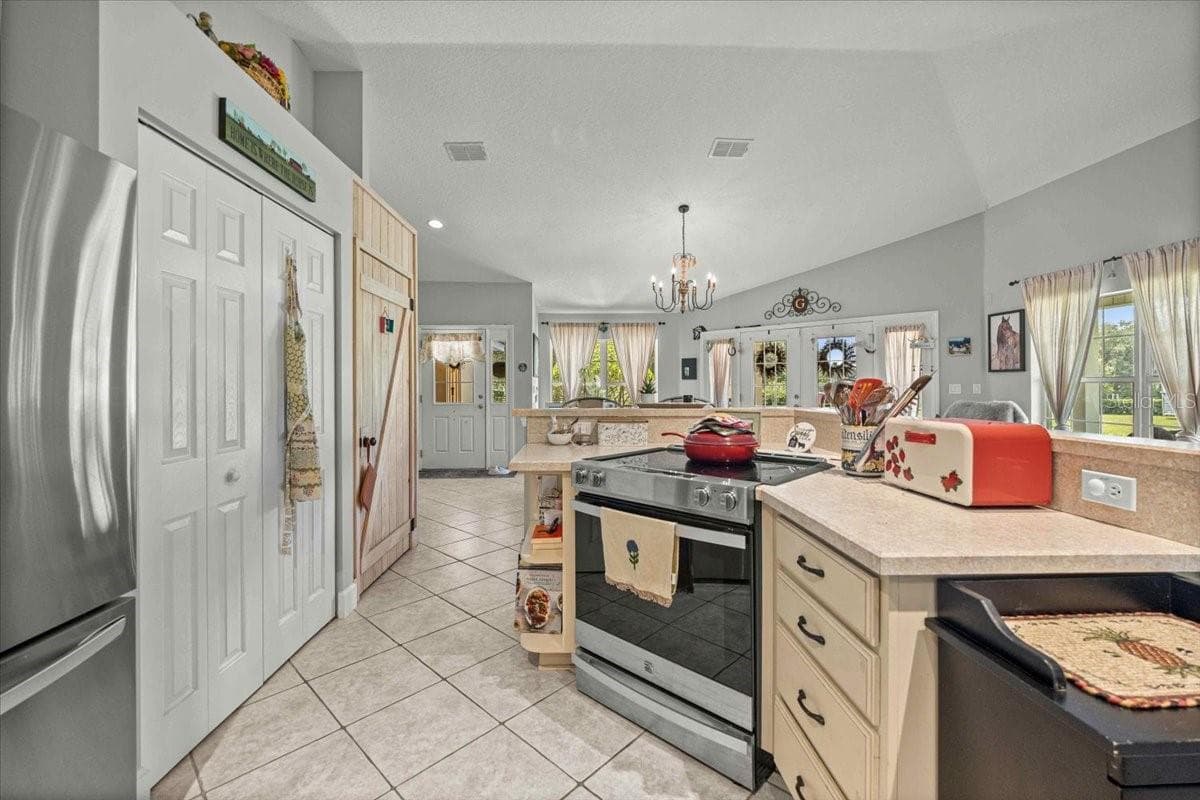 Single Family Residence at 6290 SE 178TH CT, MORRISTON, photo 21 of 94