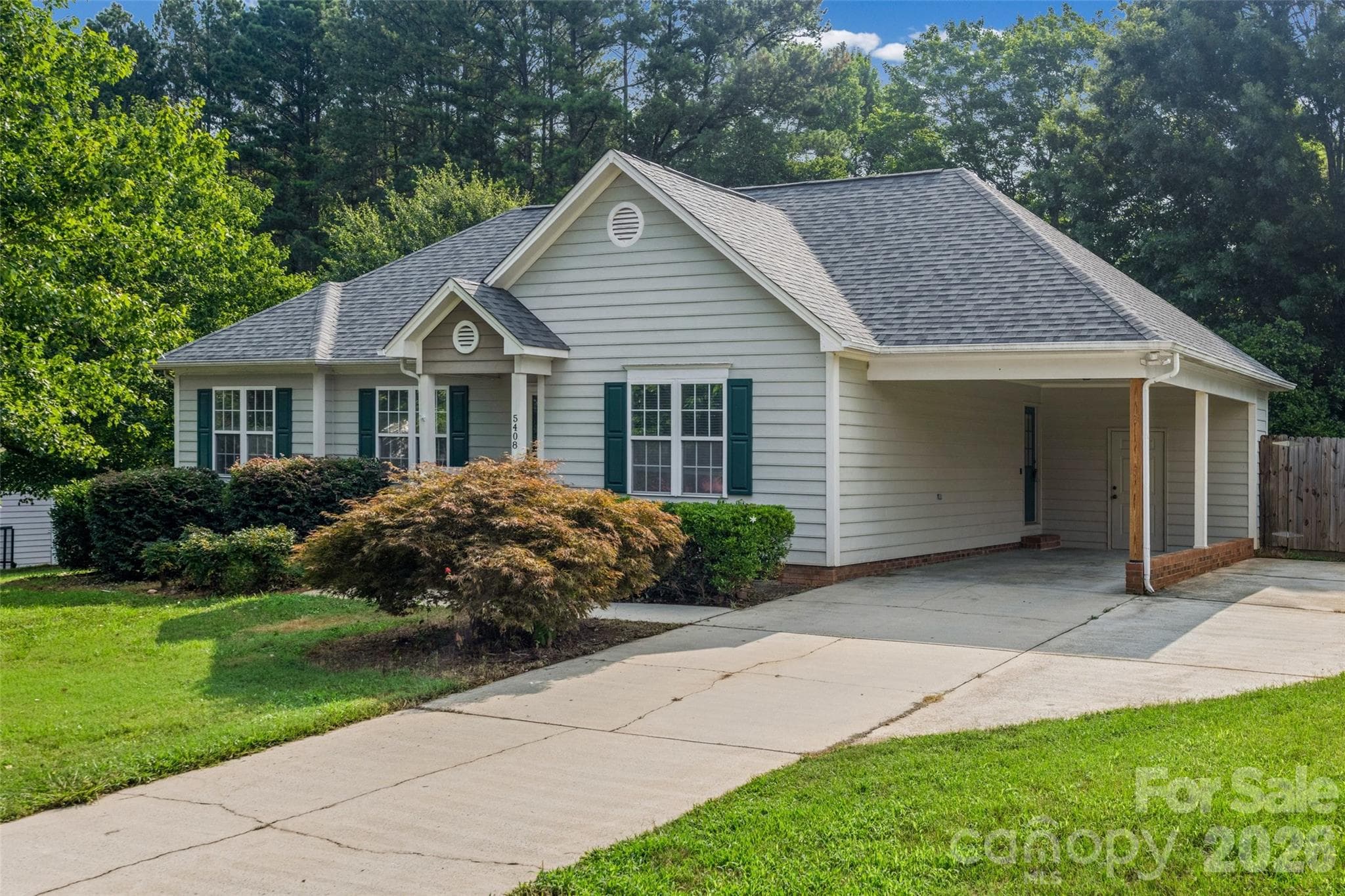 Front view - 5408 Mallard Lane, Gastonia