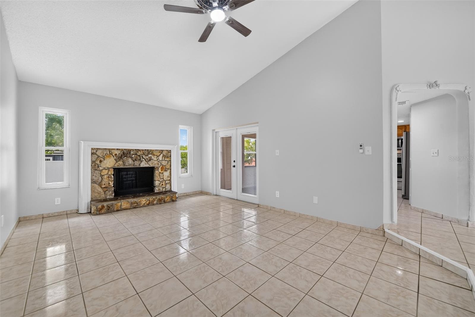 Single Family Residence at 1224 ANDES DR, WINTER SPRINGS, photo 5 of 15
