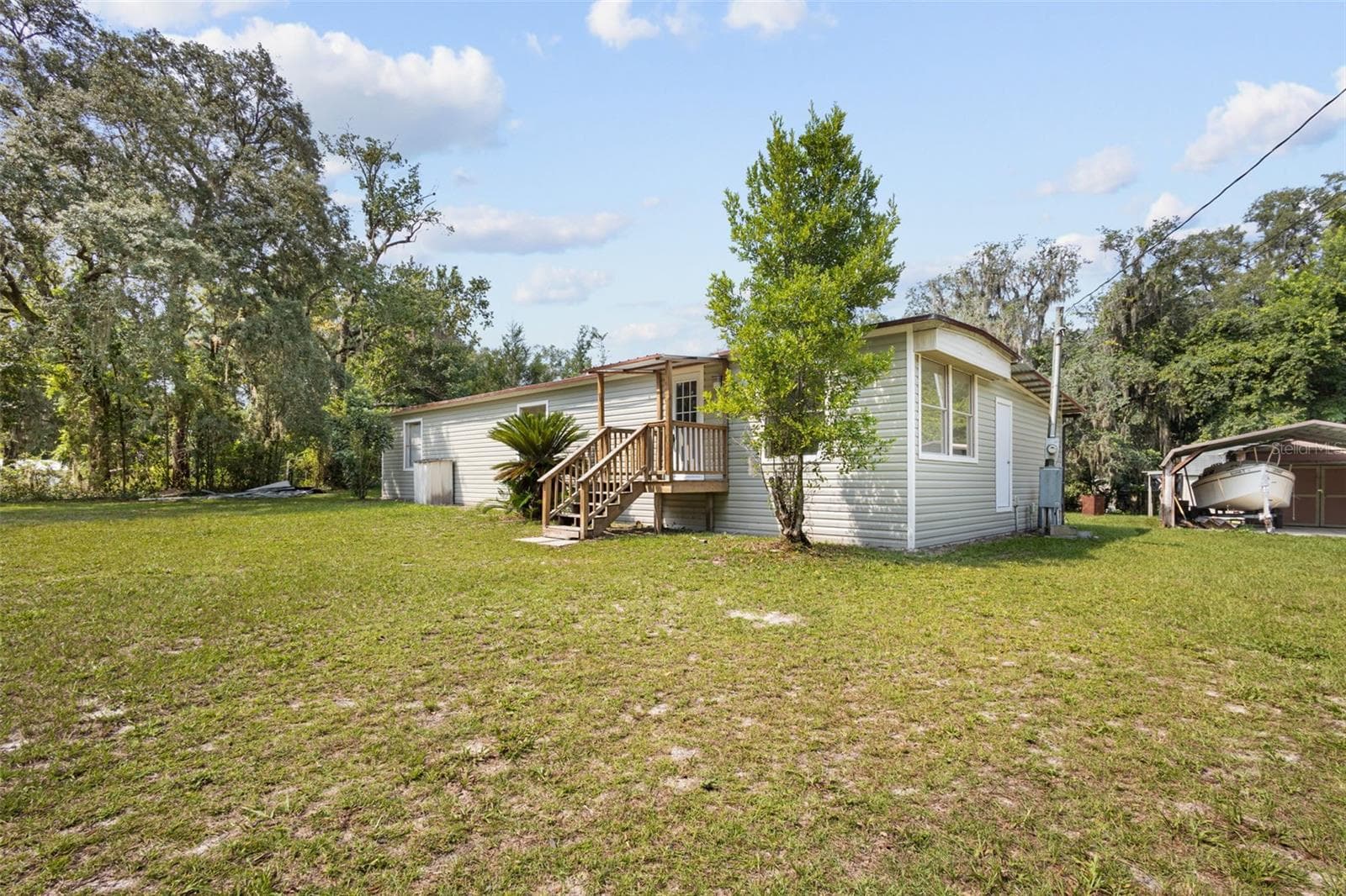 Mobile Home at 17416 NW 89TH TER, FANNING SPRINGS, photo 14 of 58
