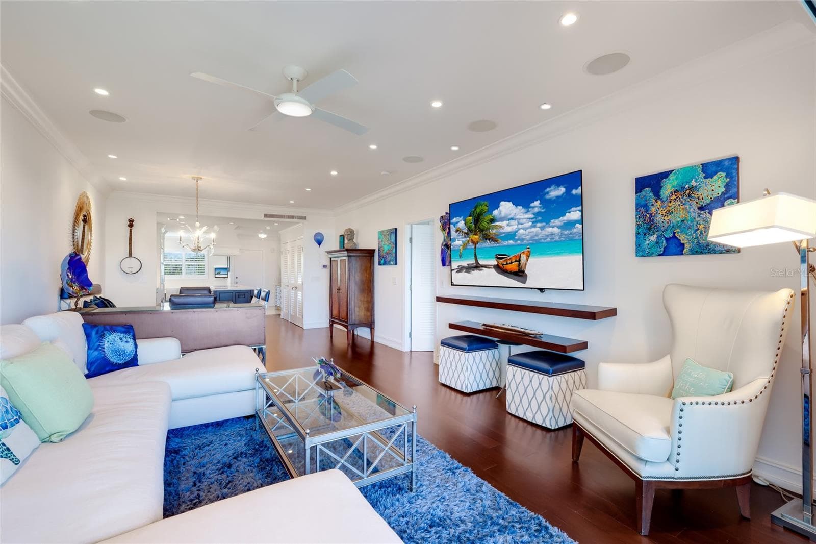 Reimagined Open Concept. 9' Ceilings - 7001 GULF OF MEXICO DR #24, LONGBOAT KEY