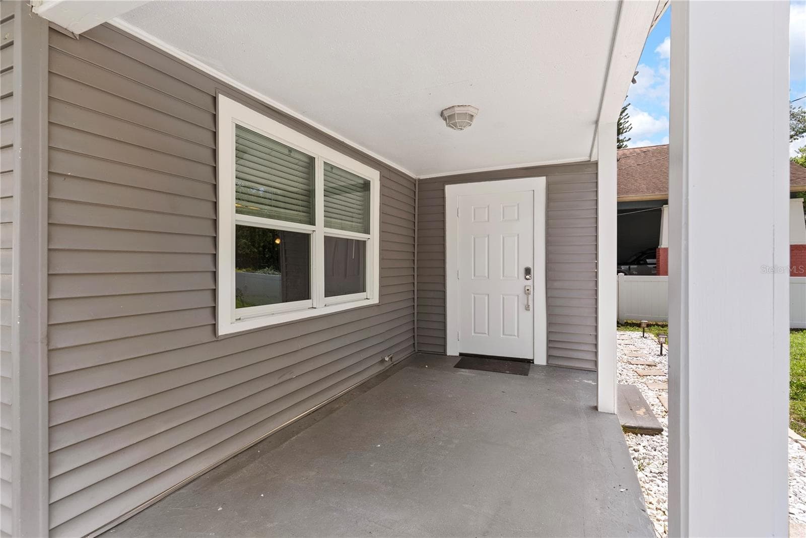 Single Family Residence at 1804 E IDLEWILD AVE, TAMPA, photo 4 of 29