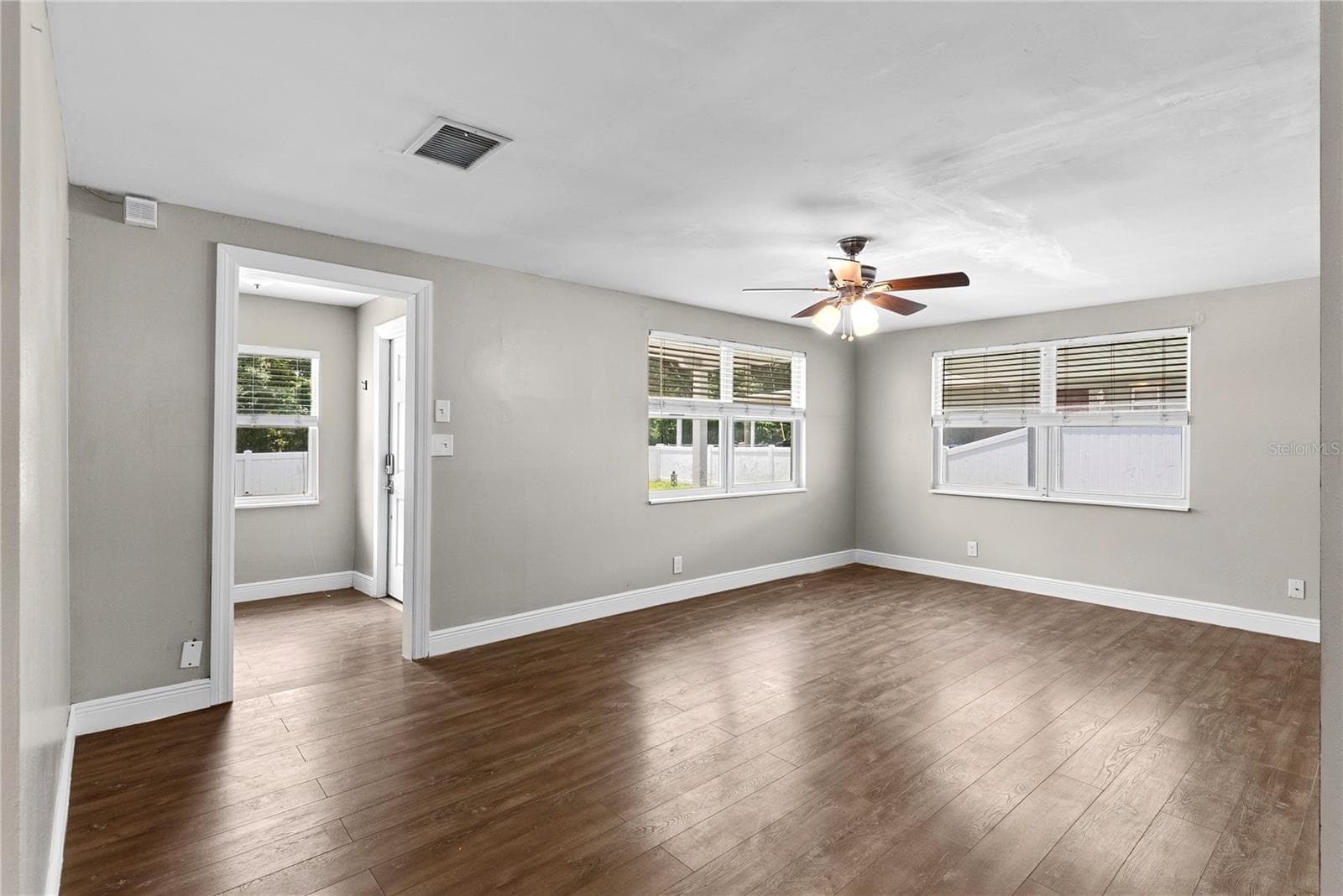 Single Family Residence at 1804 E IDLEWILD AVE, TAMPA, photo 18 of 29