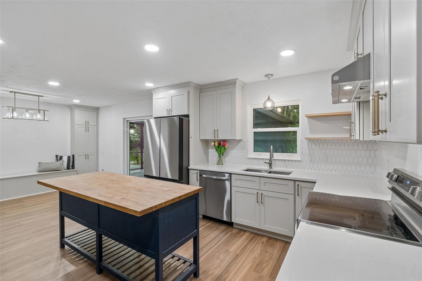 Single Family Residence at 6214 15TH AVE S, TAMPA, photo 11 of 82