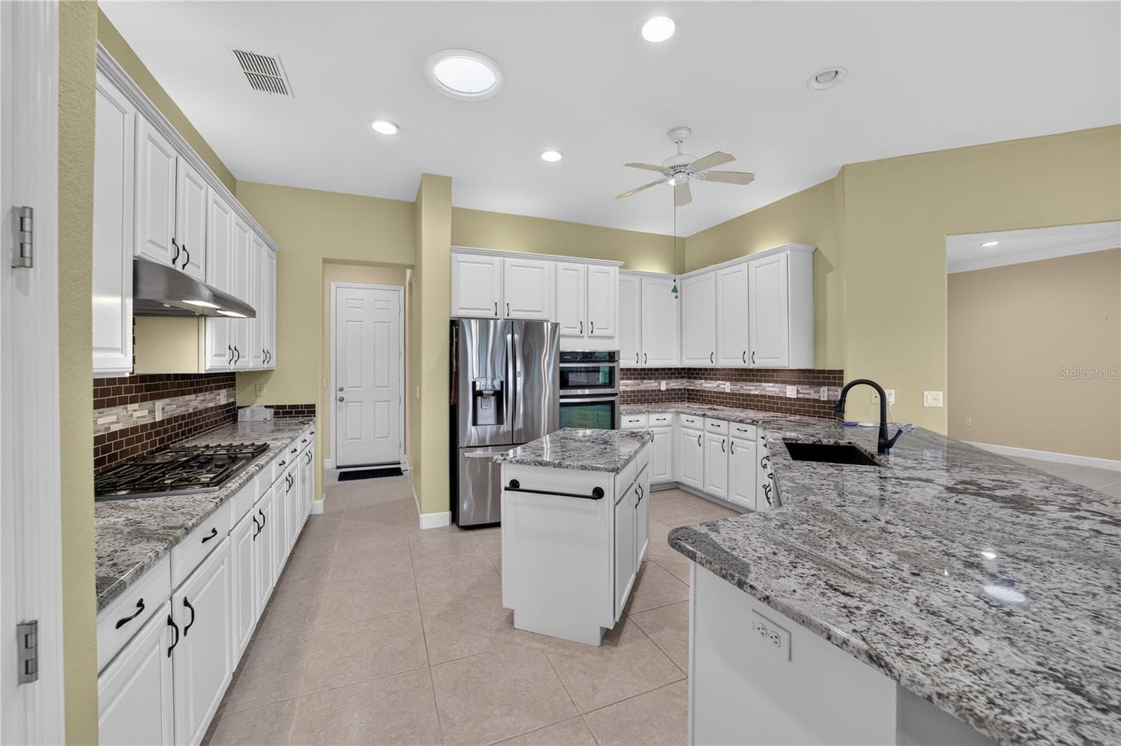 kitchen - 13500 SE 97TH TERRACE RD, SUMMERFIELD