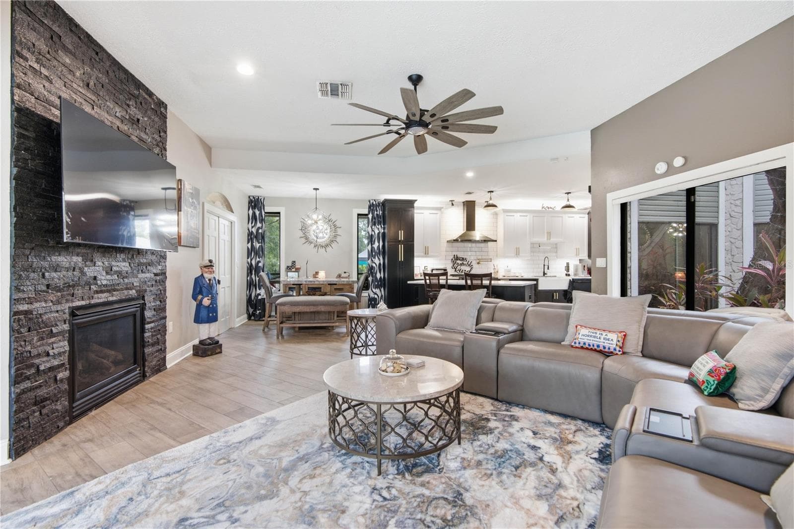 Single Family Residence at 2860 BRIARWOOD LN, PALM HARBOR, photo 33 of 58