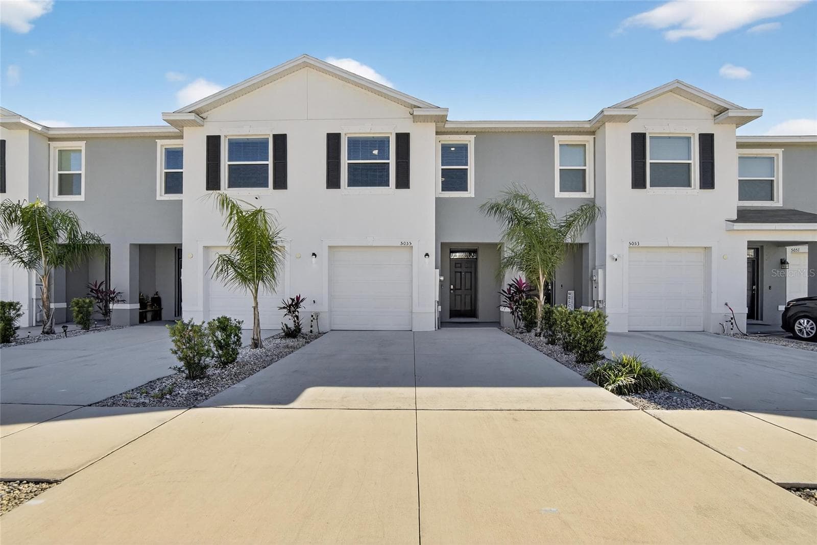 5055 CAPTAIN DAVIS DR
