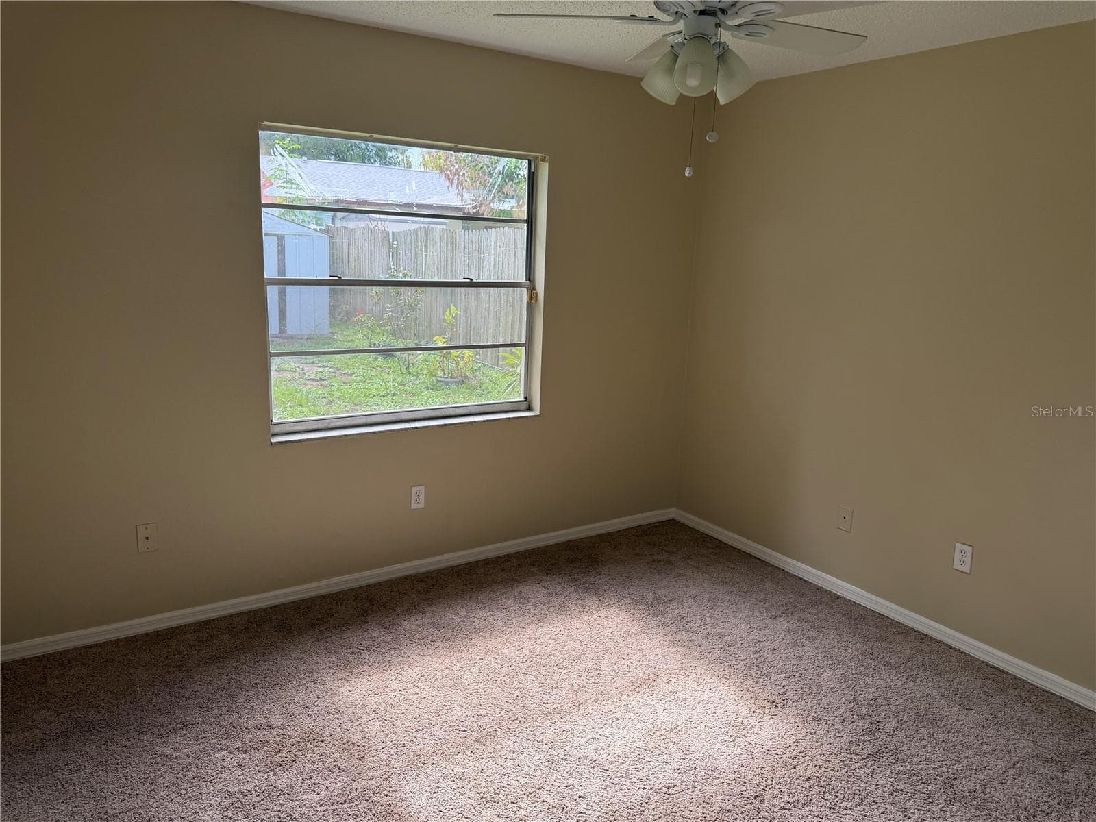 Single Family Residence at 1069 BRIDLEWOOD WAY, BRANDON, photo 8 of 22
