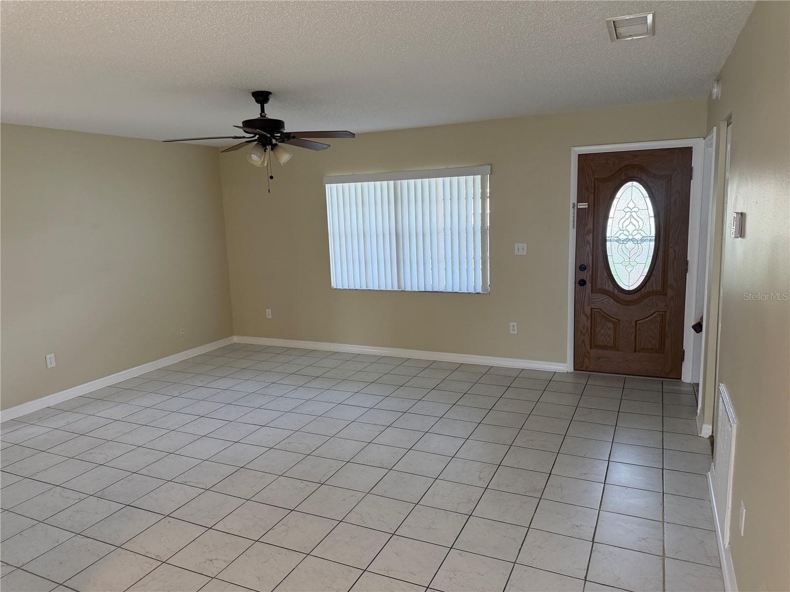Single Family Residence at 1069 BRIDLEWOOD WAY, BRANDON, photo 9 of 22