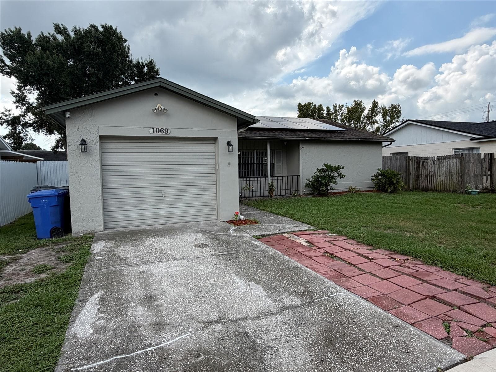 Single Family Residence at 1069 BRIDLEWOOD WAY, BRANDON, photo 18 of 22
