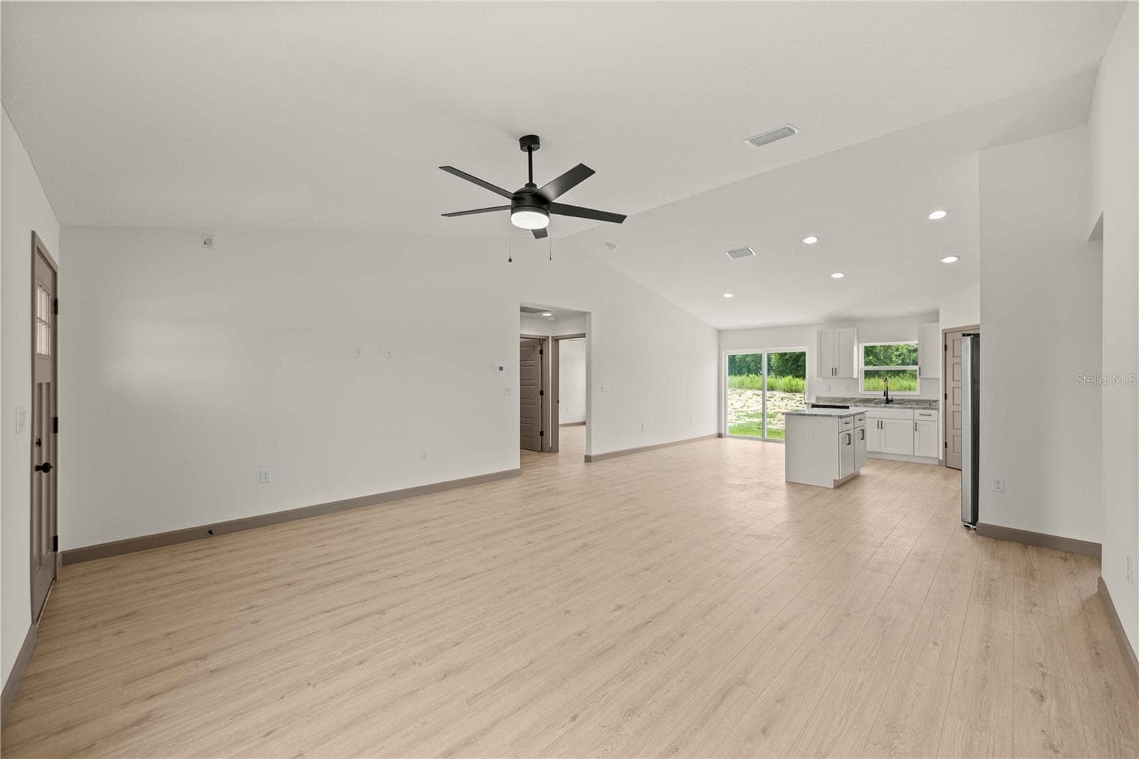 Single Family Residence at 14810 SW 33RD LN, OCALA, photo 5 of 30