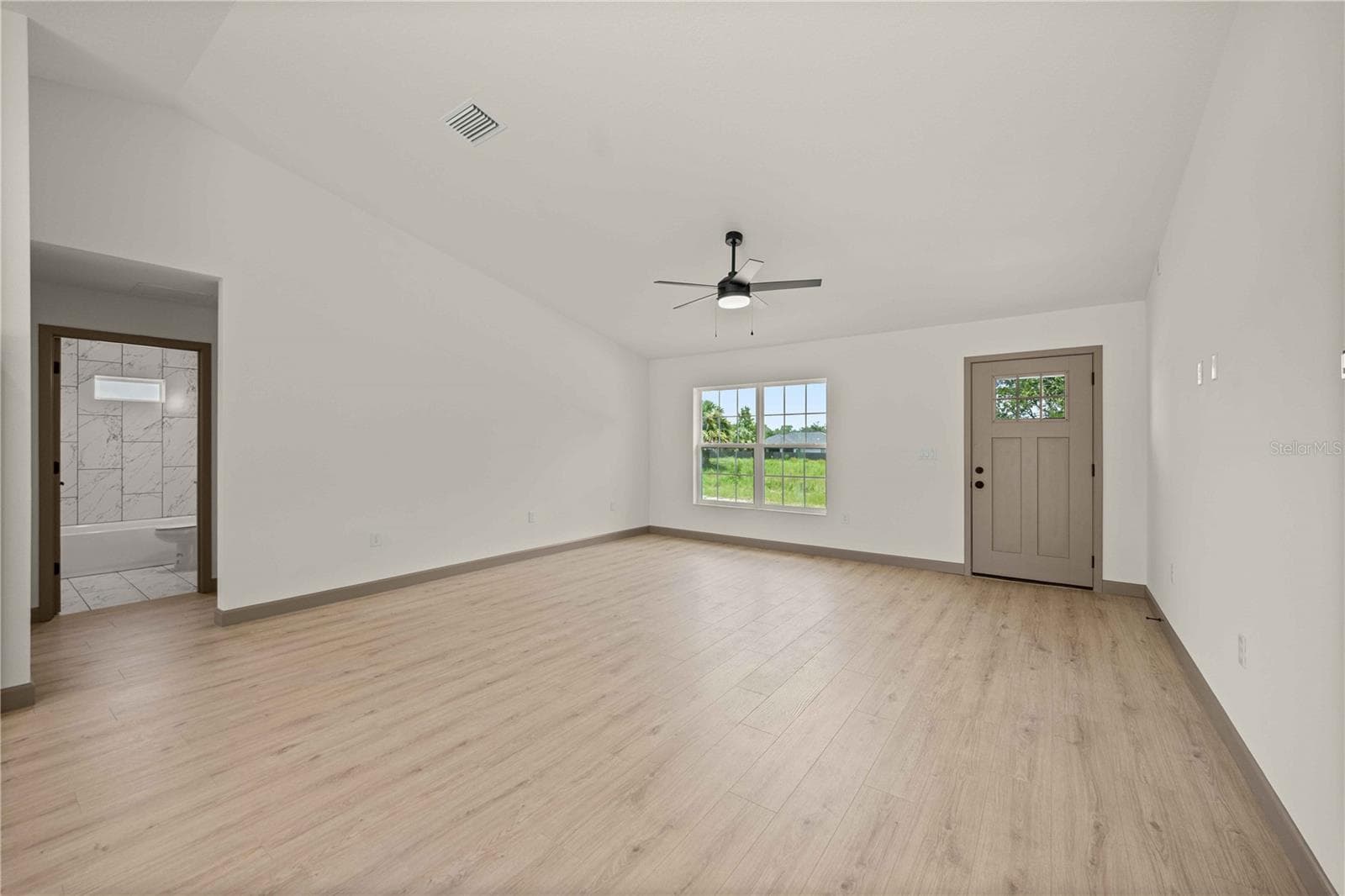 Single Family Residence at 14810 SW 33RD LN, OCALA, photo 6 of 30