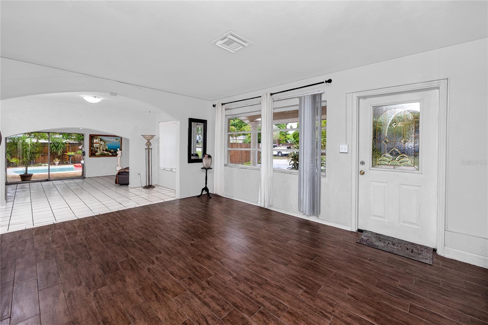 Single Family Residence at 755 43RD ST N, ST PETERSBURG, photo 7 of 44