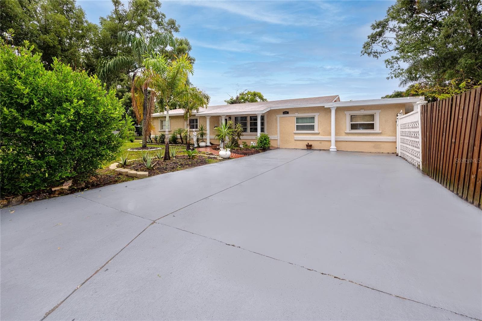 Single Family Residence at 755 43RD ST N, ST PETERSBURG, photo 32 of 44