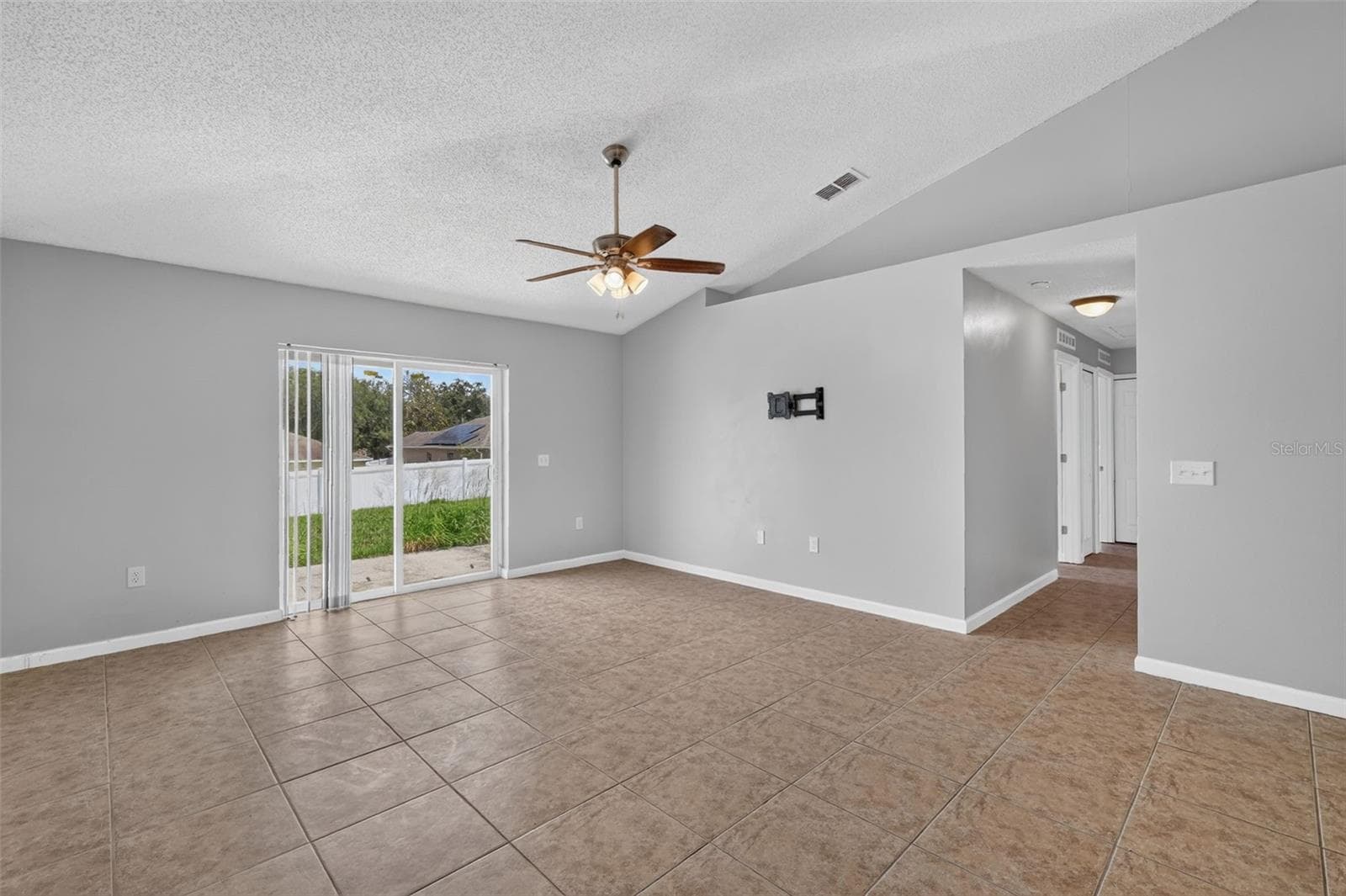 Single Family Residence at 2225 SANDRIDGE CIR, EUSTIS, photo 10 of 22