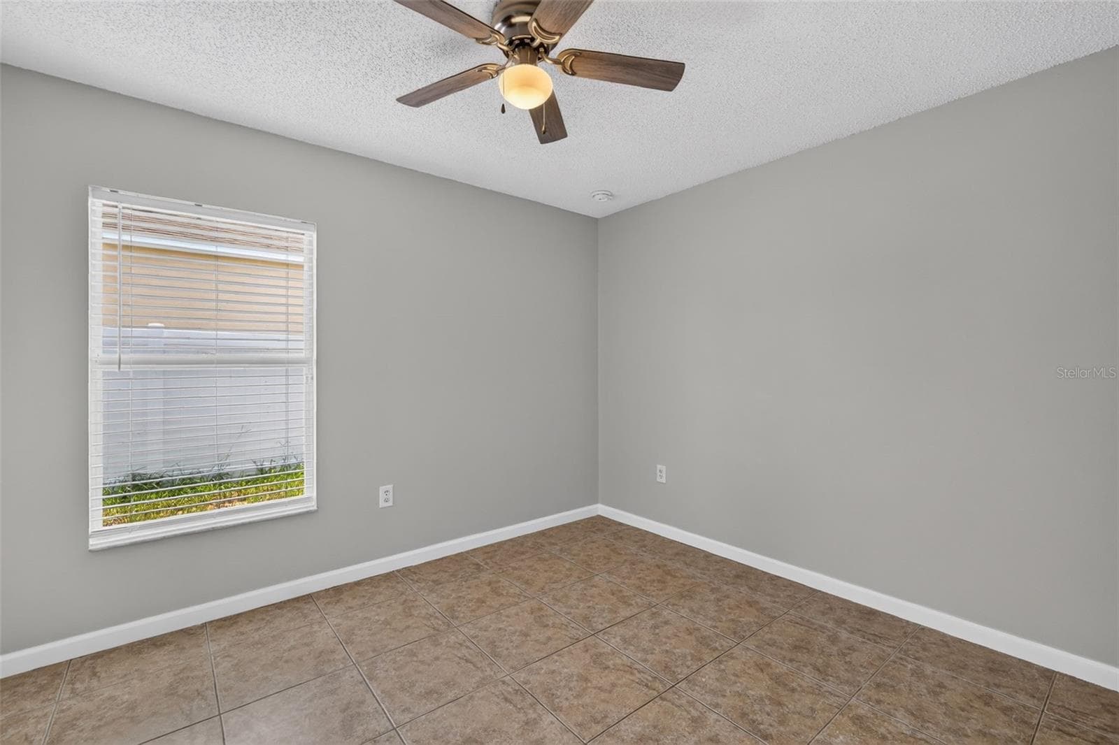 Single Family Residence at 2225 SANDRIDGE CIR, EUSTIS, photo 17 of 22
