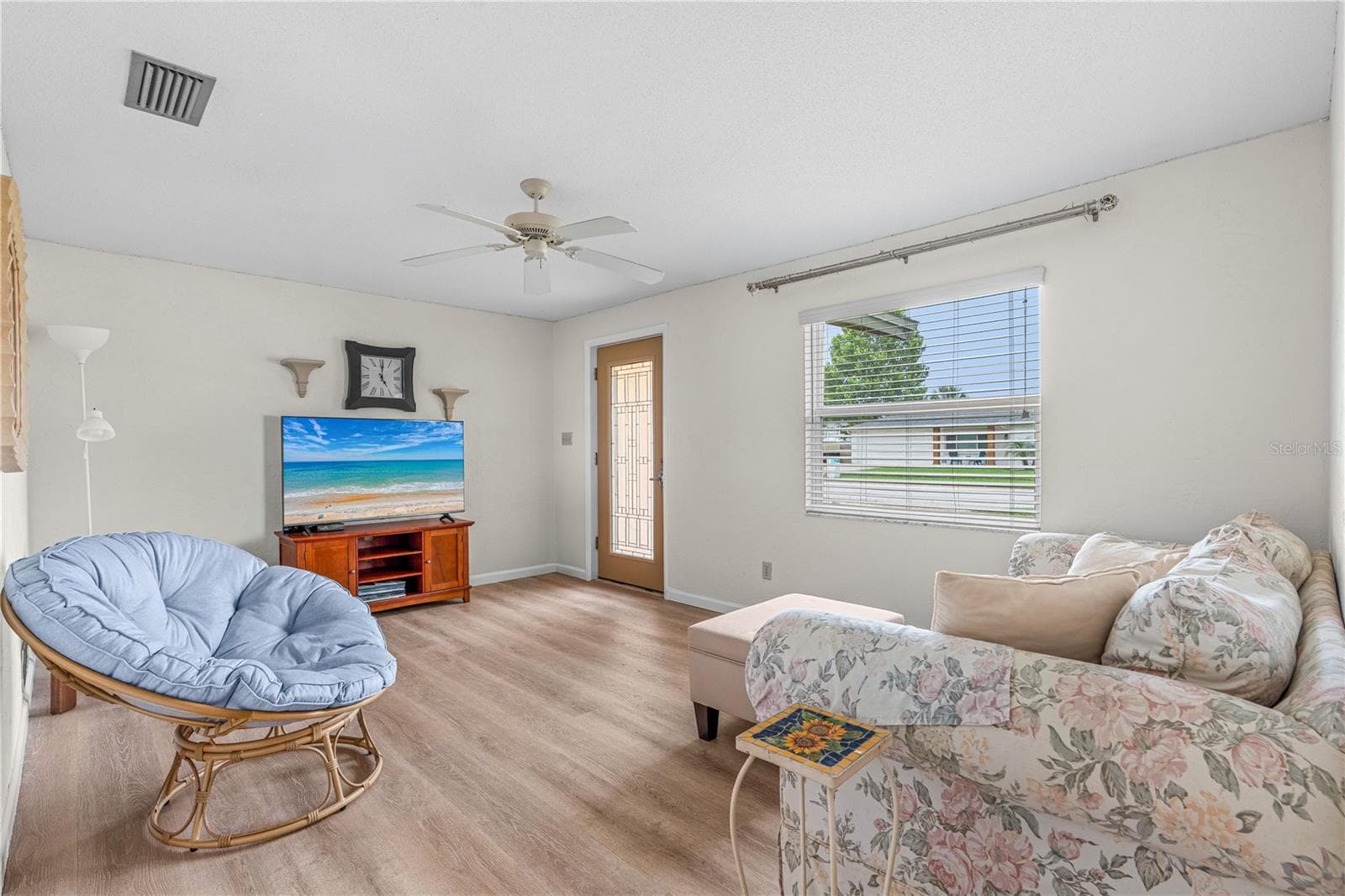 Single Family Residence at 2955 CARRIAGE DR, SOUTH DAYTONA, photo 6 of 35