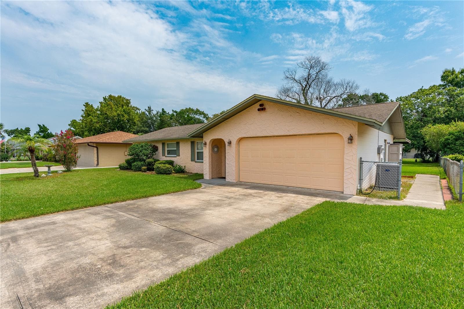 Single Family Residence at 2955 CARRIAGE DR, SOUTH DAYTONA, photo 25 of 35