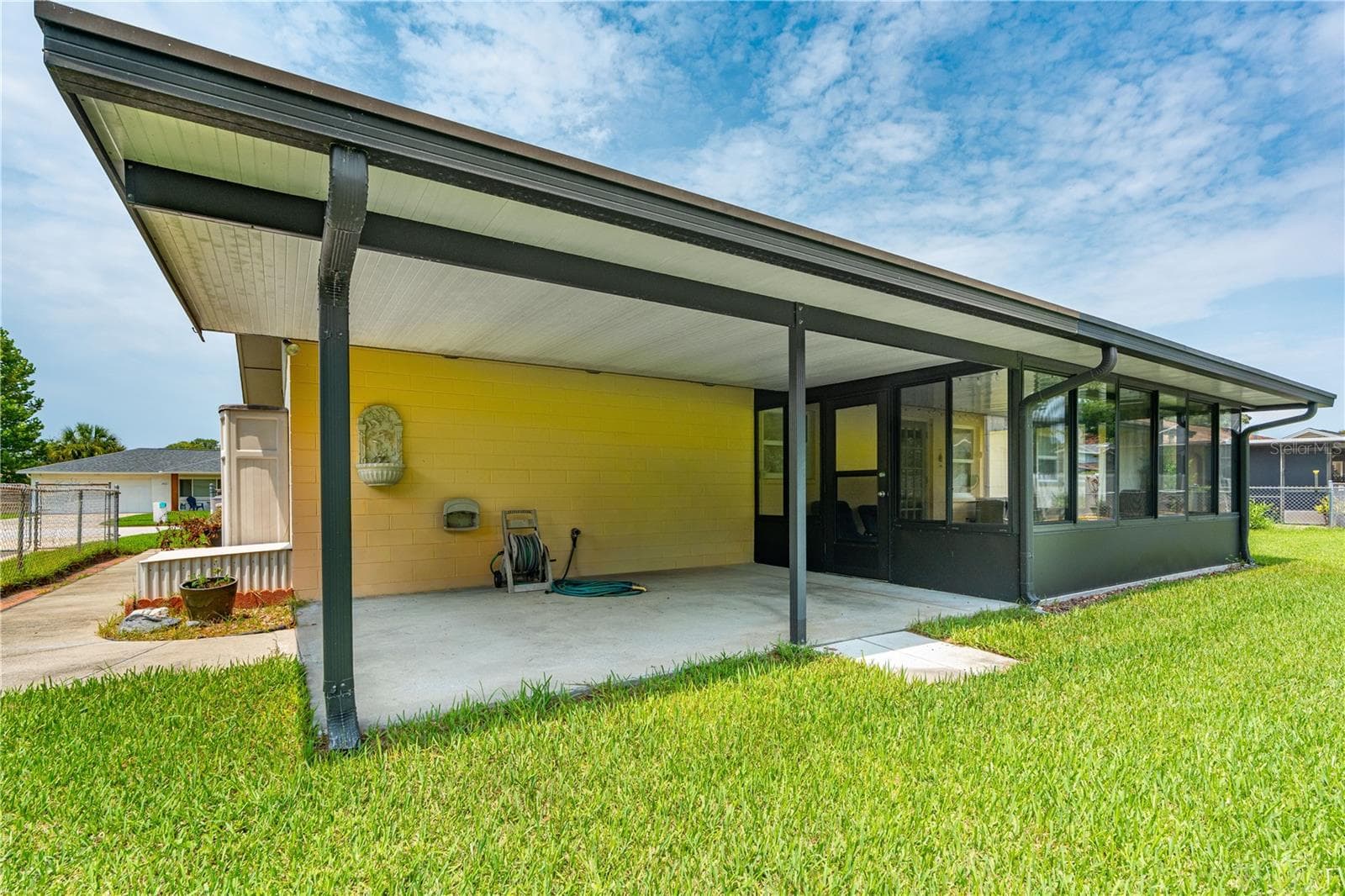 Single Family Residence at 2955 CARRIAGE DR, SOUTH DAYTONA, photo 27 of 35