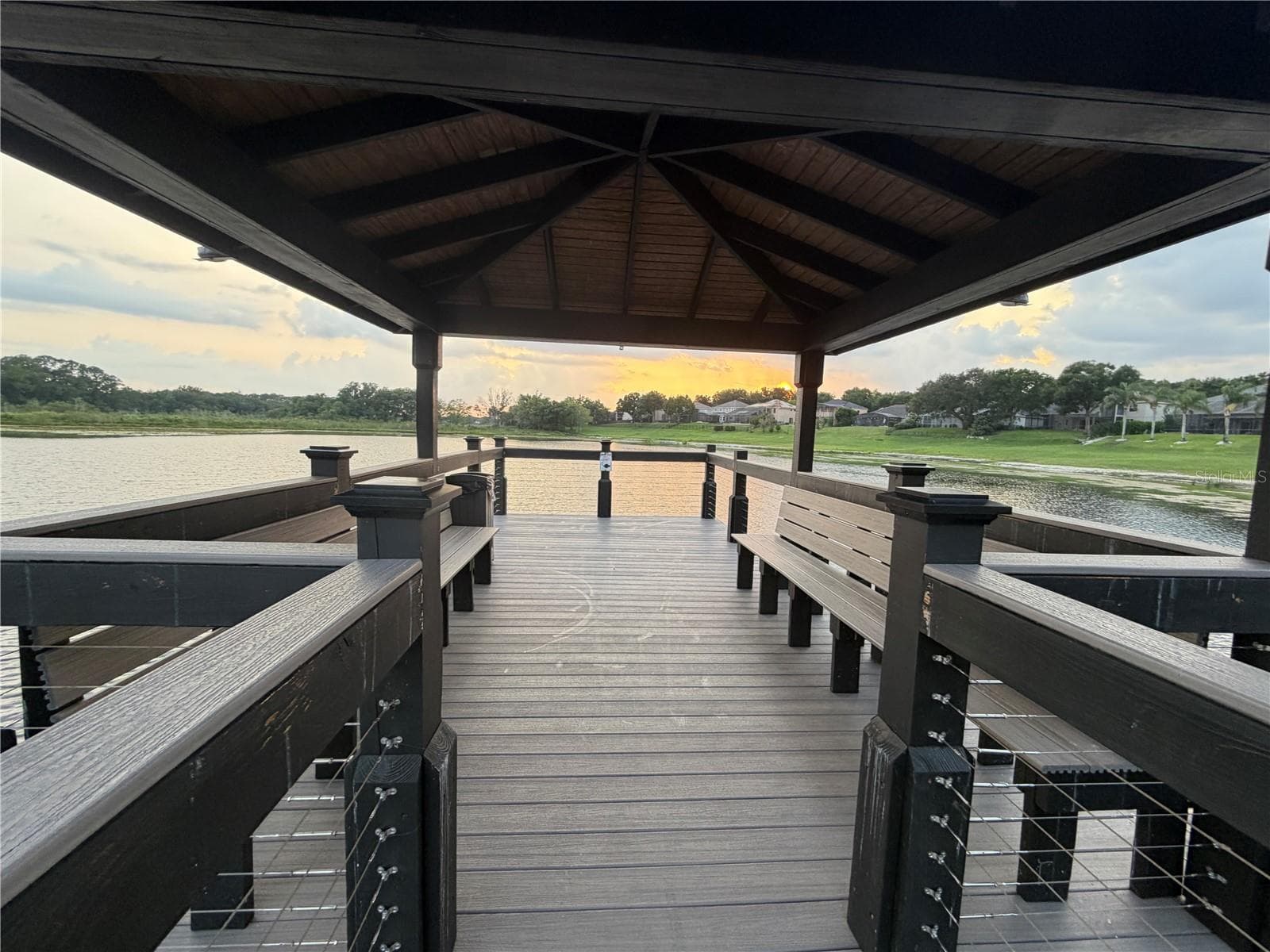 Ample amount of sitting area on the dock - 483 VIA TUSCANY LOOP, LAKE MARY
