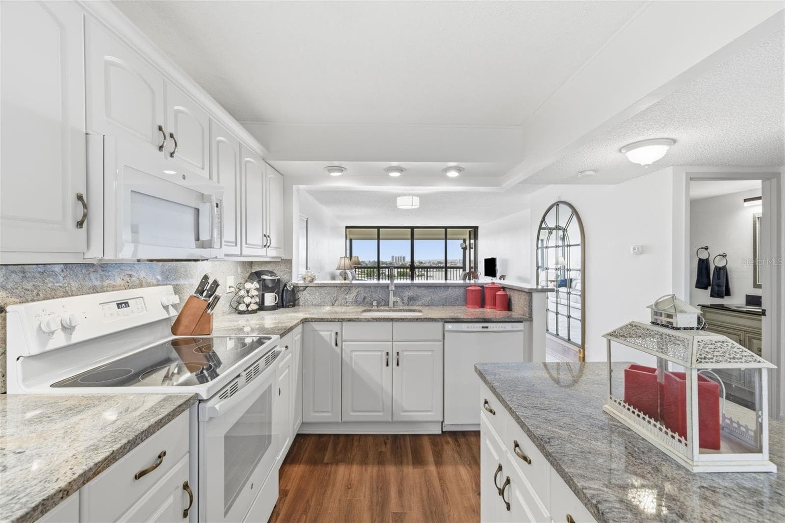 Updated Kitchen with plenty of storage - 9425 BLIND PASS RD #705, ST PETE BEACH