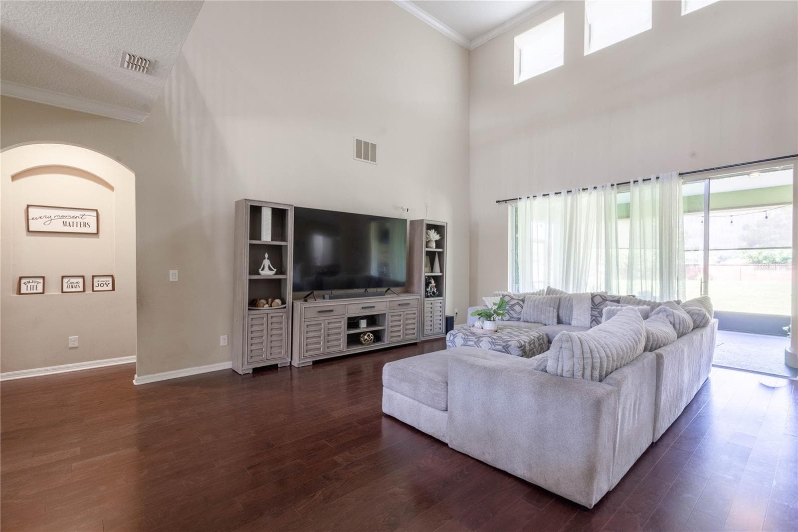 Single Family Residence at 17419 BELLA NOVA DR, ORLANDO, photo 9 of 52