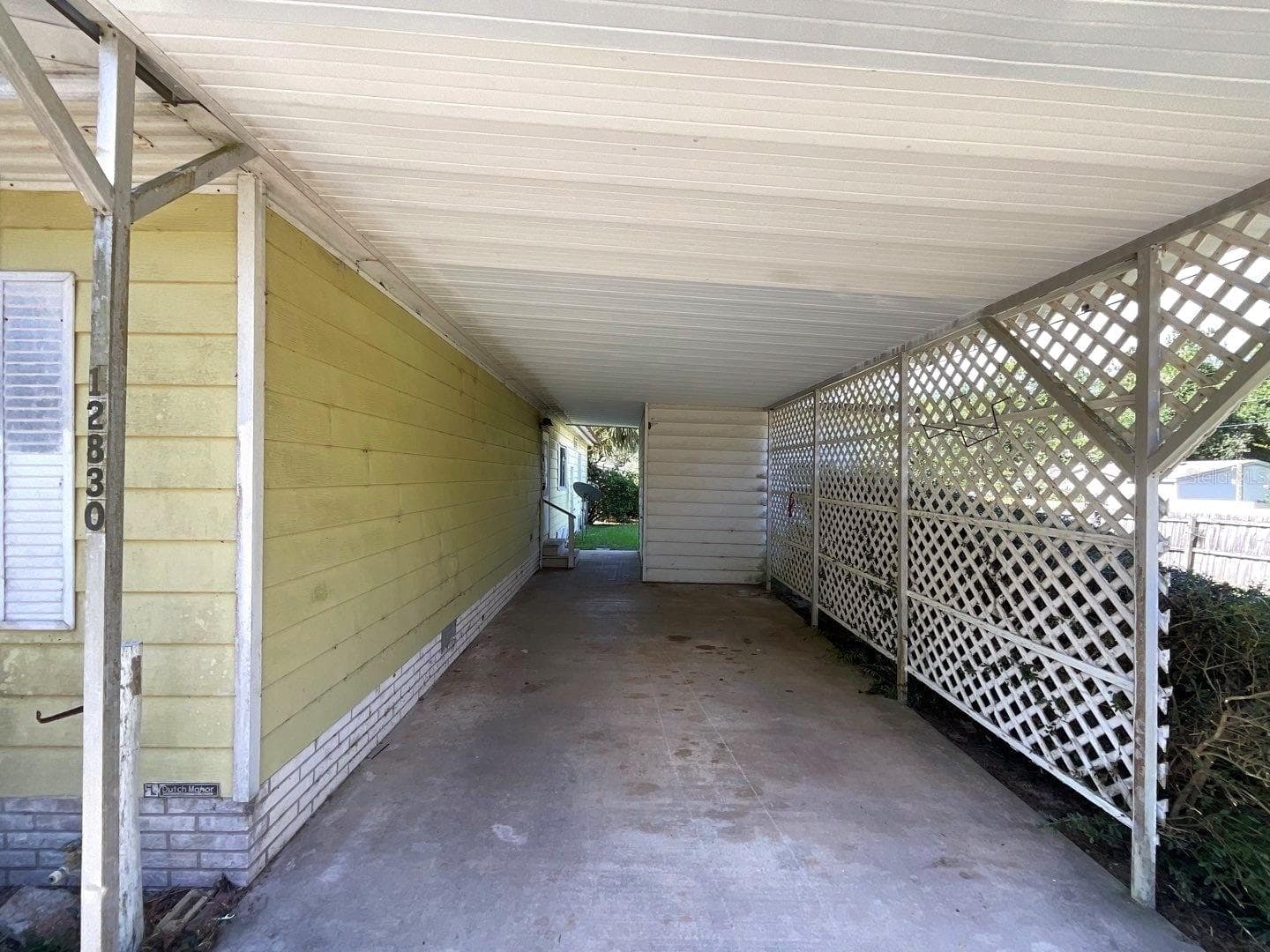 Manufactured Home at 12830 SE 7TH ST, SILVER SPRINGS, photo 19 of 22