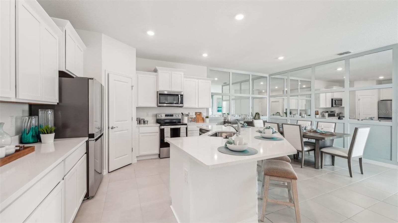 Villa at 33042 RUSTIC RISE RD, SAN ANTONIO, photo 8 of 25