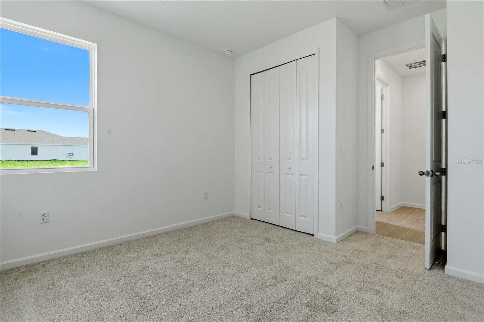 Single Family Residence at 1269 DAISY HILL AVE, DUNDEE, photo 6 of 18