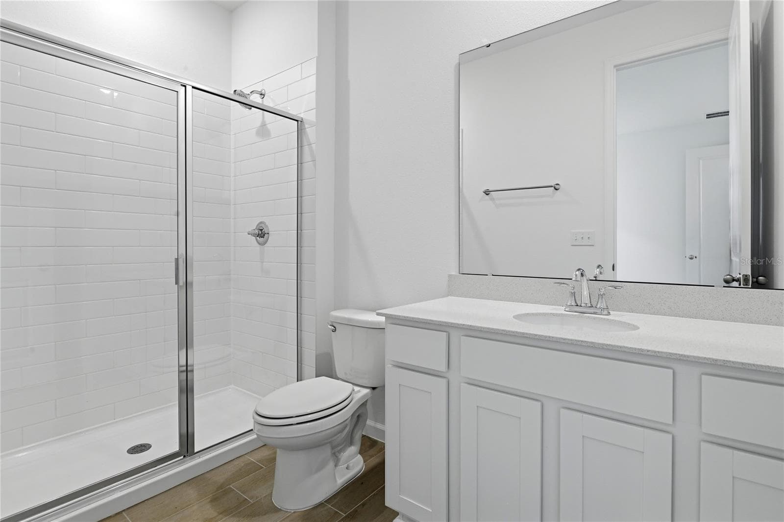 Single Family Residence at 1269 DAISY HILL AVE, DUNDEE, photo 8 of 18