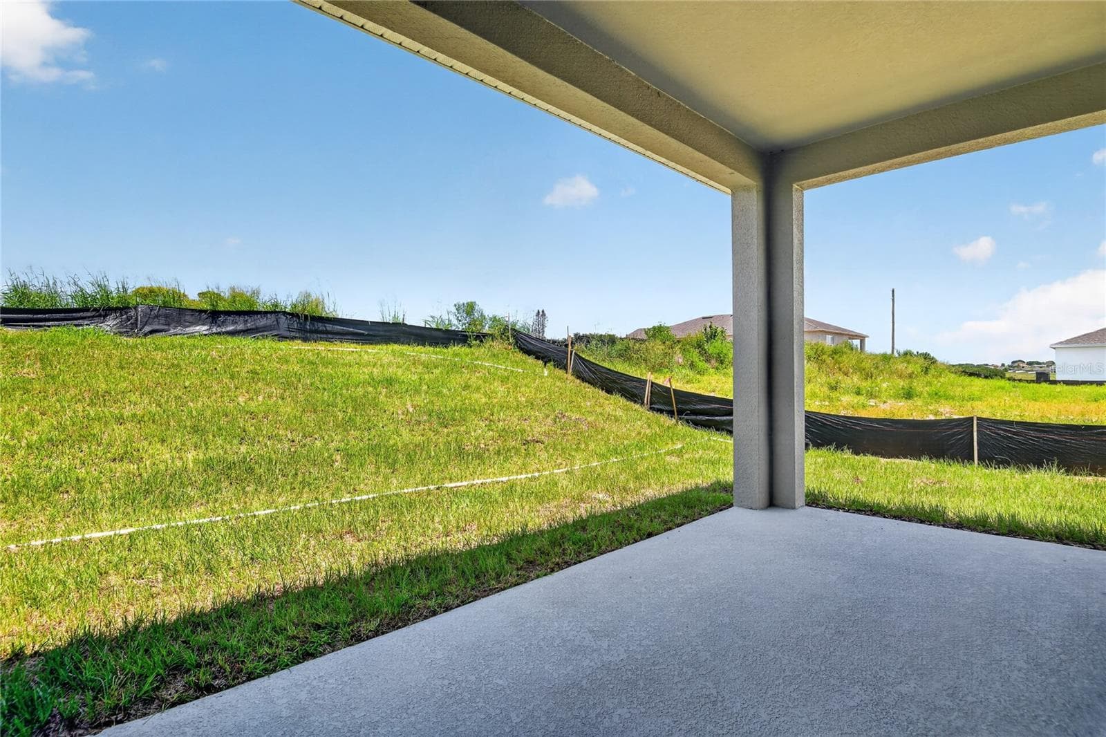 Single Family Residence at 1269 DAISY HILL AVE, DUNDEE, photo 18 of 18