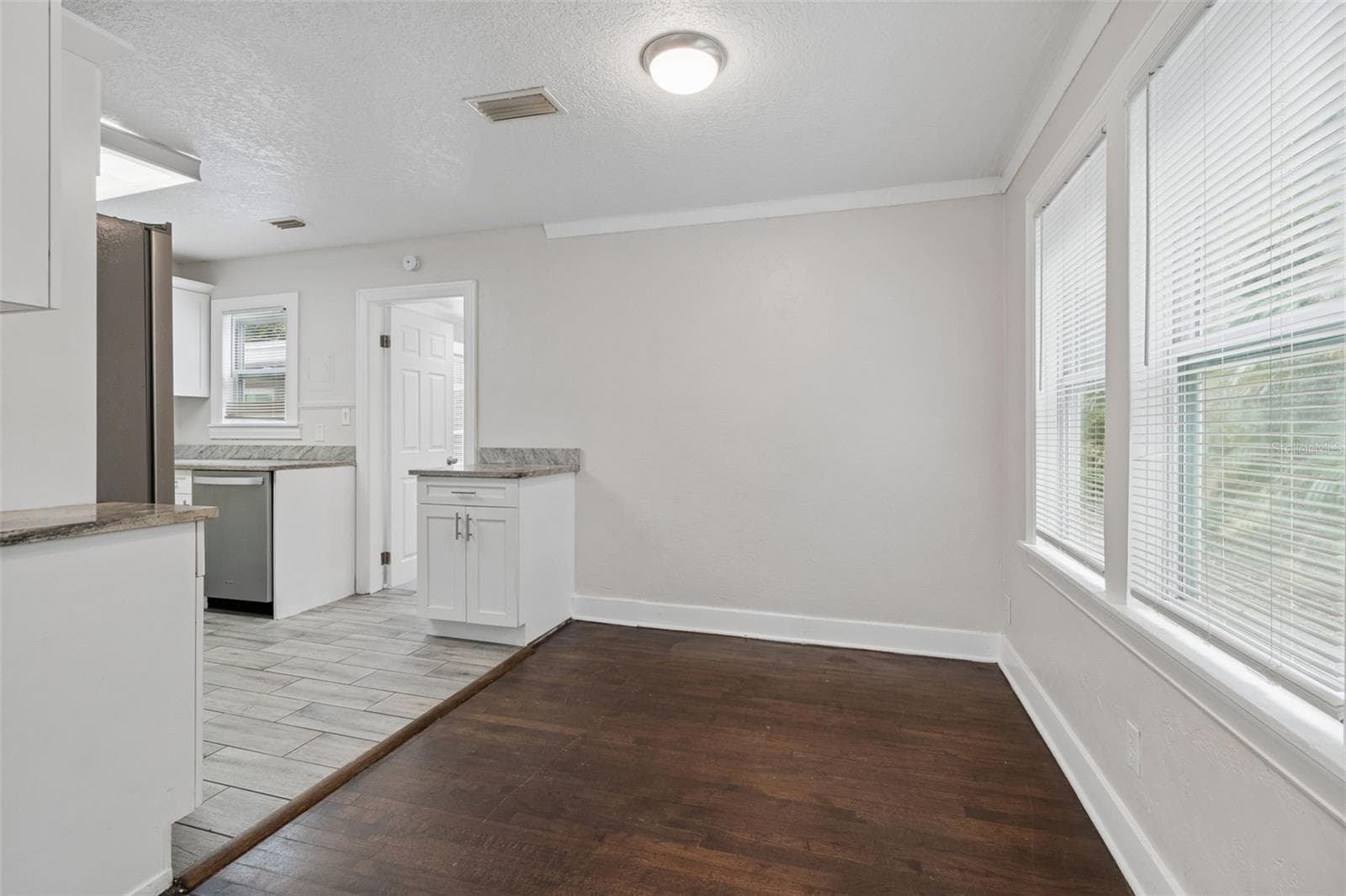 Single Family Residence at 3601 6TH AVE N, ST PETERSBURG, photo 12 of 44