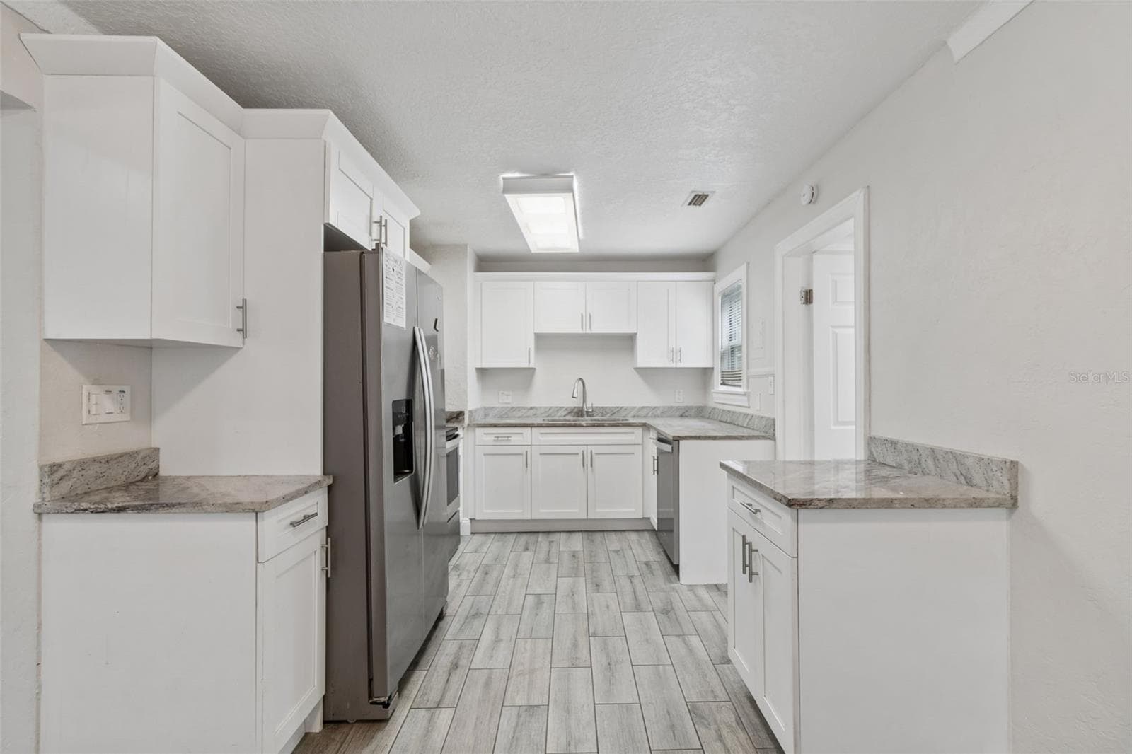 Single Family Residence at 3601 6TH AVE N, ST PETERSBURG, photo 10 of 44