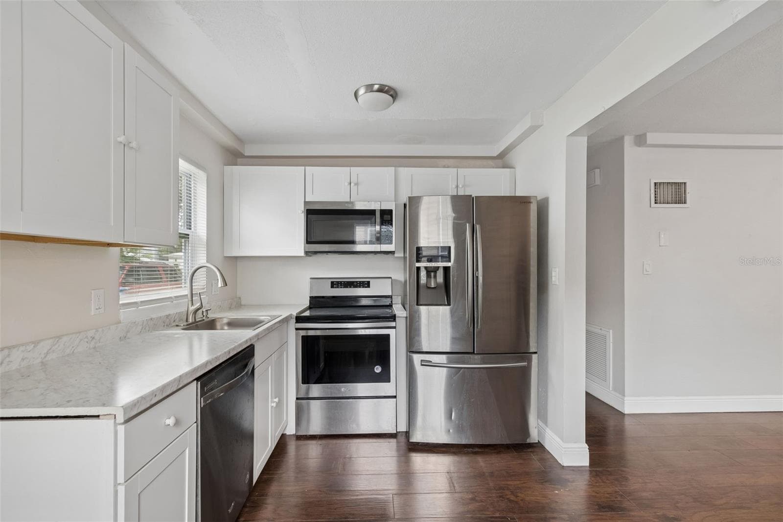 Single Family Residence at 3601 6TH AVE N, ST PETERSBURG, photo 27 of 44