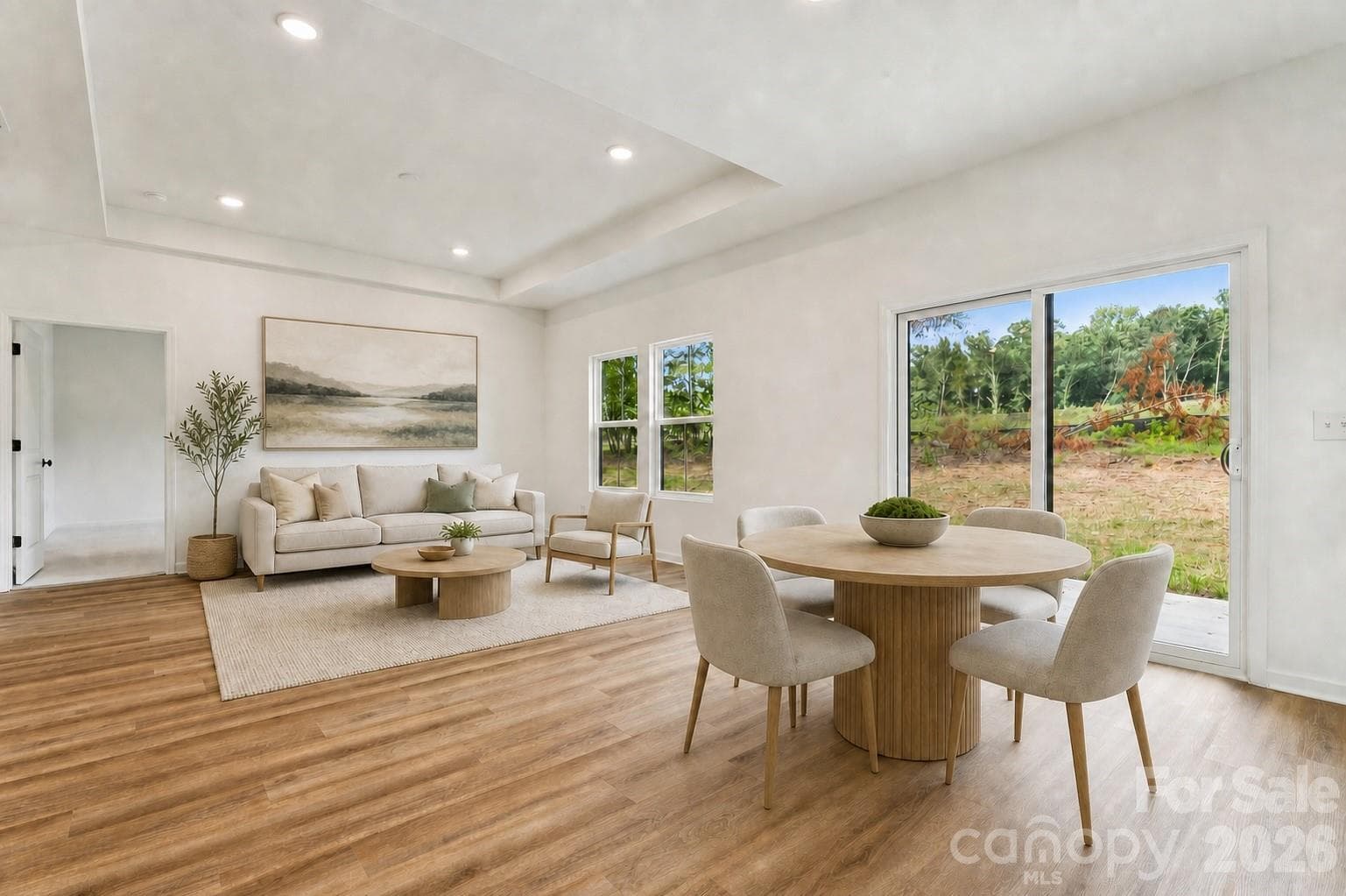 Virtually Staged - 1004 Oak Hill Drive, Monroe
