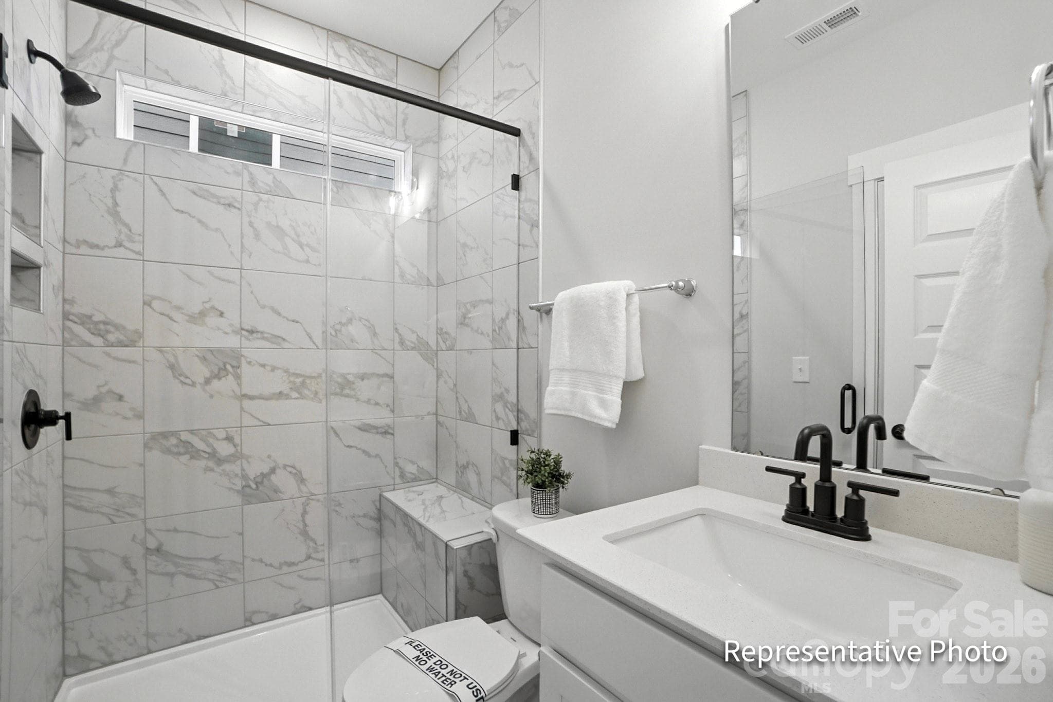 Guest Bathroom - 6022 New River Drive, Huntersville