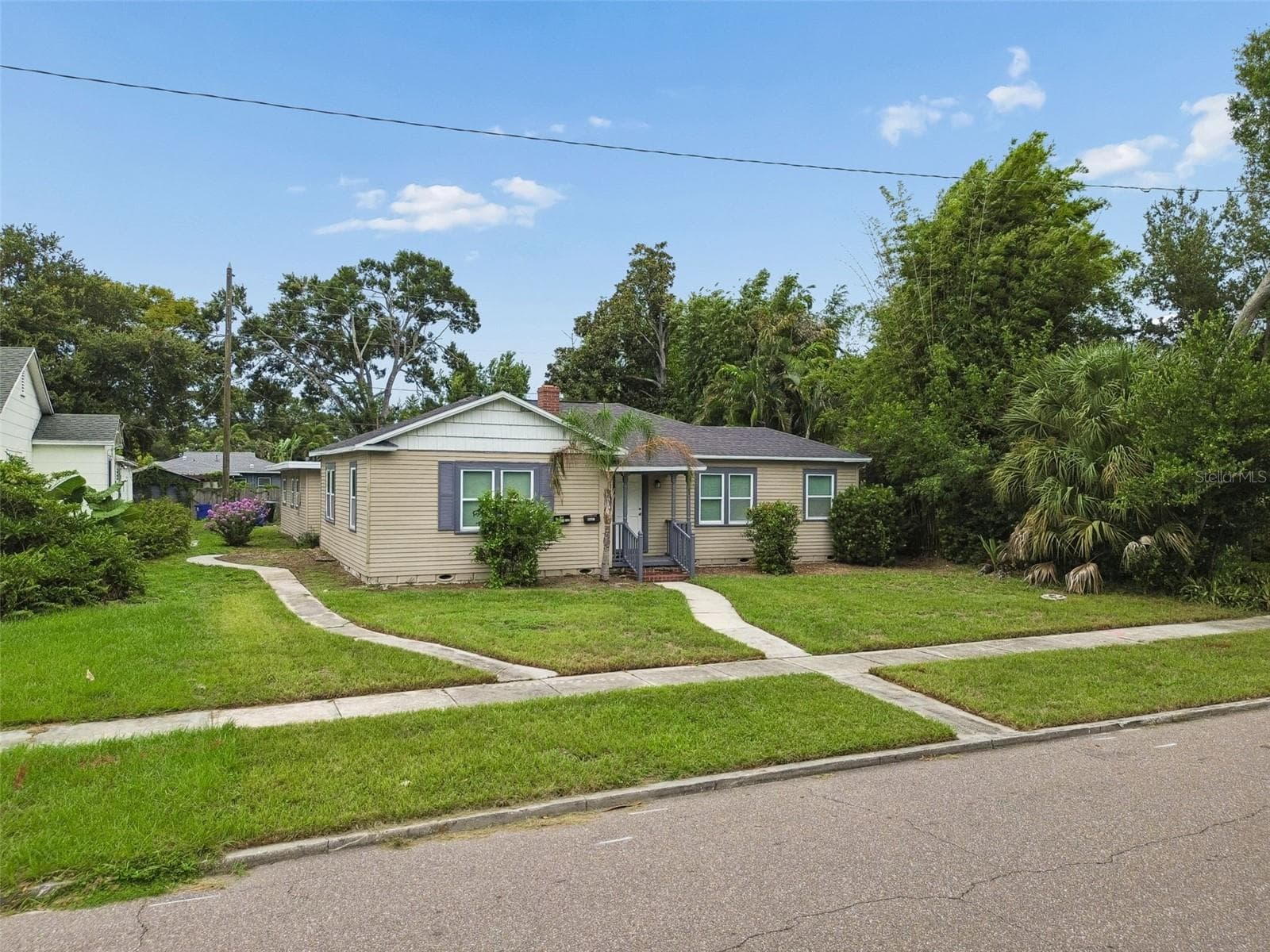 Single Family Residence at 3601 6TH AVE N, ST PETERSBURG, photo 4 of 44