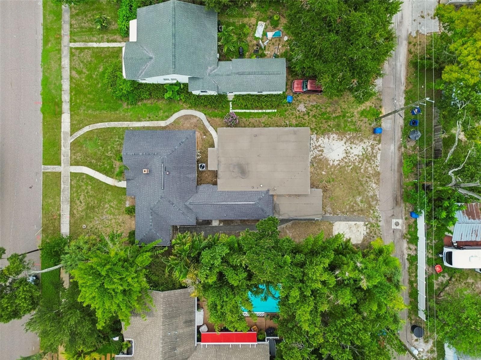 Single Family Residence at 3601 6TH AVE N, ST PETERSBURG, photo 37 of 44