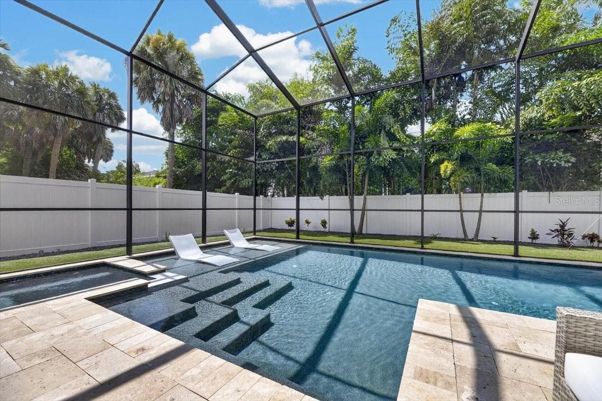 Single Family Residence at 4814 W SAN JOSE ST, TAMPA, photo 5 of 89