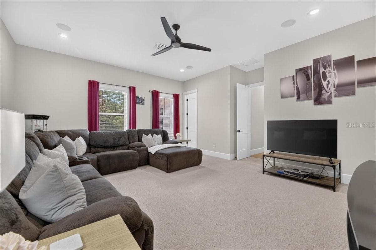 Single Family Residence at 4814 W SAN JOSE ST, TAMPA, photo 53 of 89