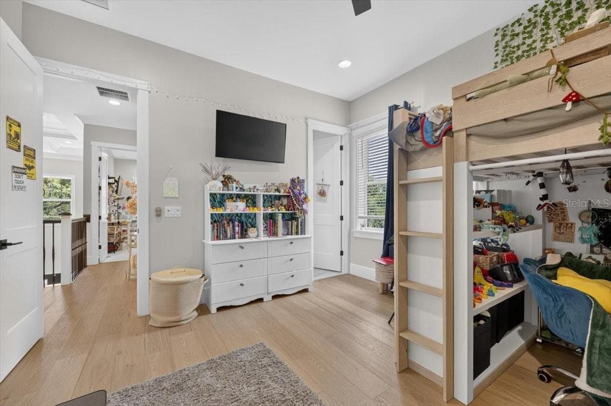 Single Family Residence at 4814 W SAN JOSE ST, TAMPA, photo 68 of 89