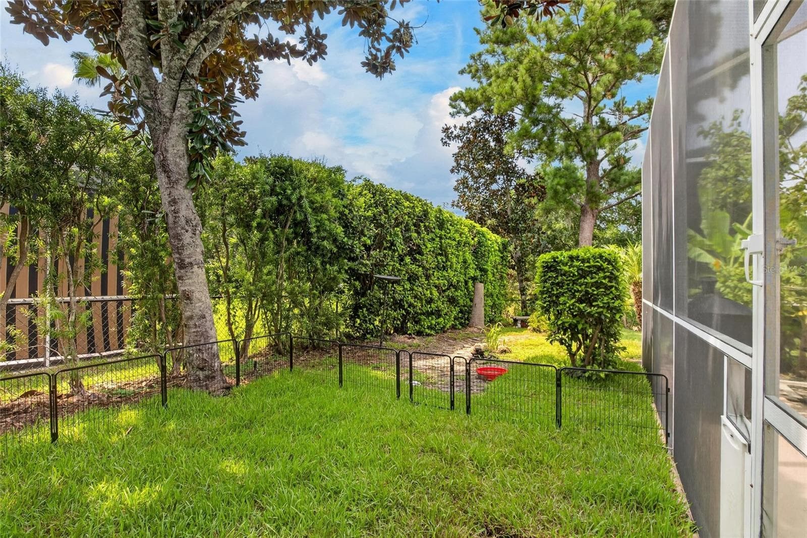Single Family Residence at 10103 DEERCLIFF DR, TAMPA, photo 61 of 94